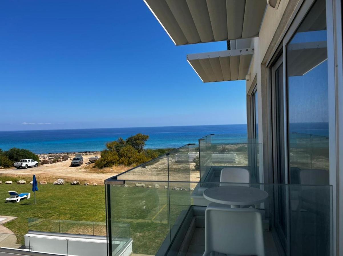 Ocean Suites Luxury Apartments Protaras Luaran gambar